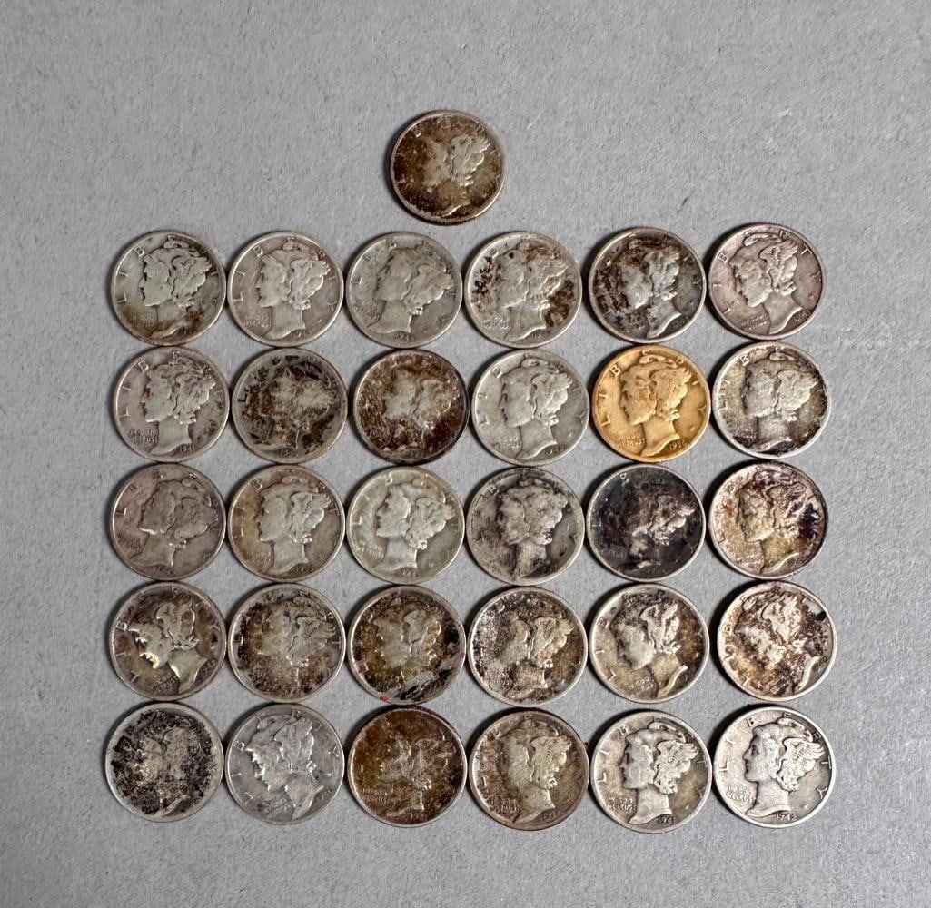 US 90% Mercury Dimes: Fine to extra fine circulated, thirty-one total, common dates.