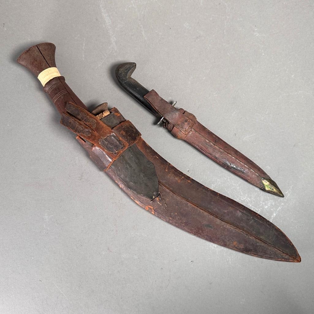 Two Vintage Ghurka Kukri Knives (1 of 10)