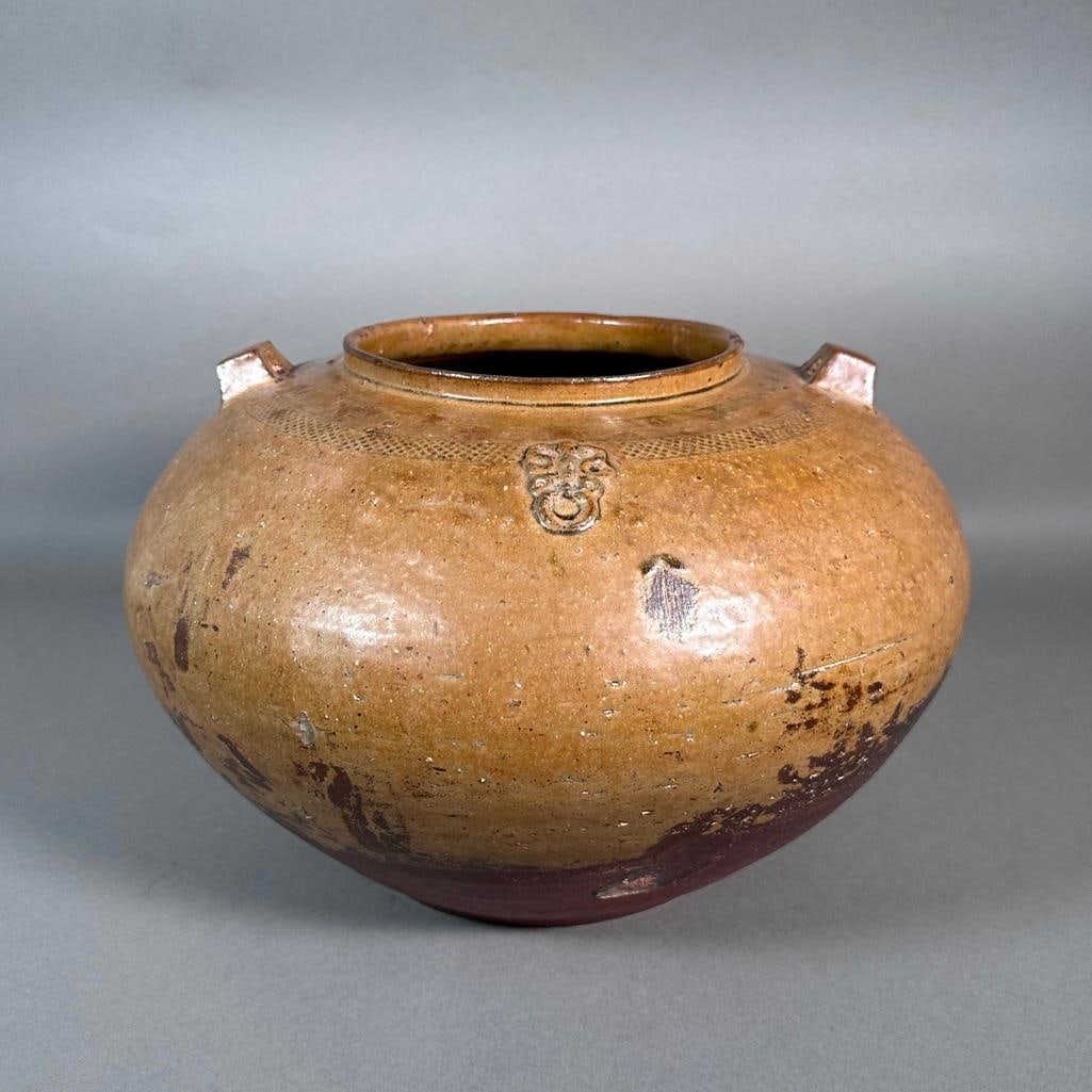 Chinese Archaic Style Glazed Ceramic Vessel (1 of 8)