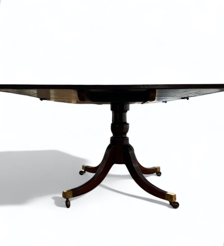 Hepplewhite Dining Table - 3