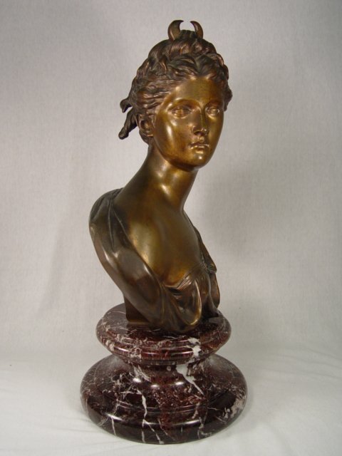 Beautiful Bronze Bust of a Woman C1800S. - 2