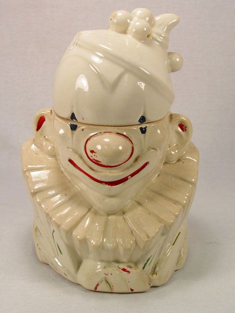 McCoy Clown Cookie Jar 1940s.: Vintage 1940s McCoy Clown Cookie Jar. 10-1/4" tall.