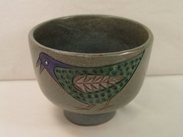 Signed Bird Design Art Pottery Footed Vessel. - 2