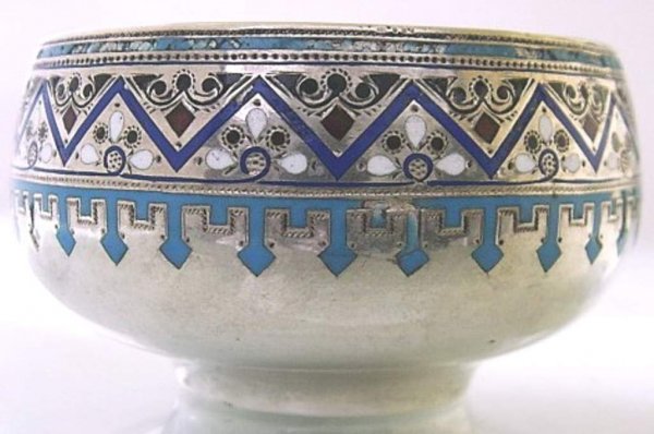 Imperial Russian Silver & Enamel Master Salt by Kh: Unusual Imperial Russian silver and champleve enamel master salt.Gorgeously decorated with geometric and floral motifs in pan-slavic and mughal ornament in red,white,black,navy blue and light blue. Fu