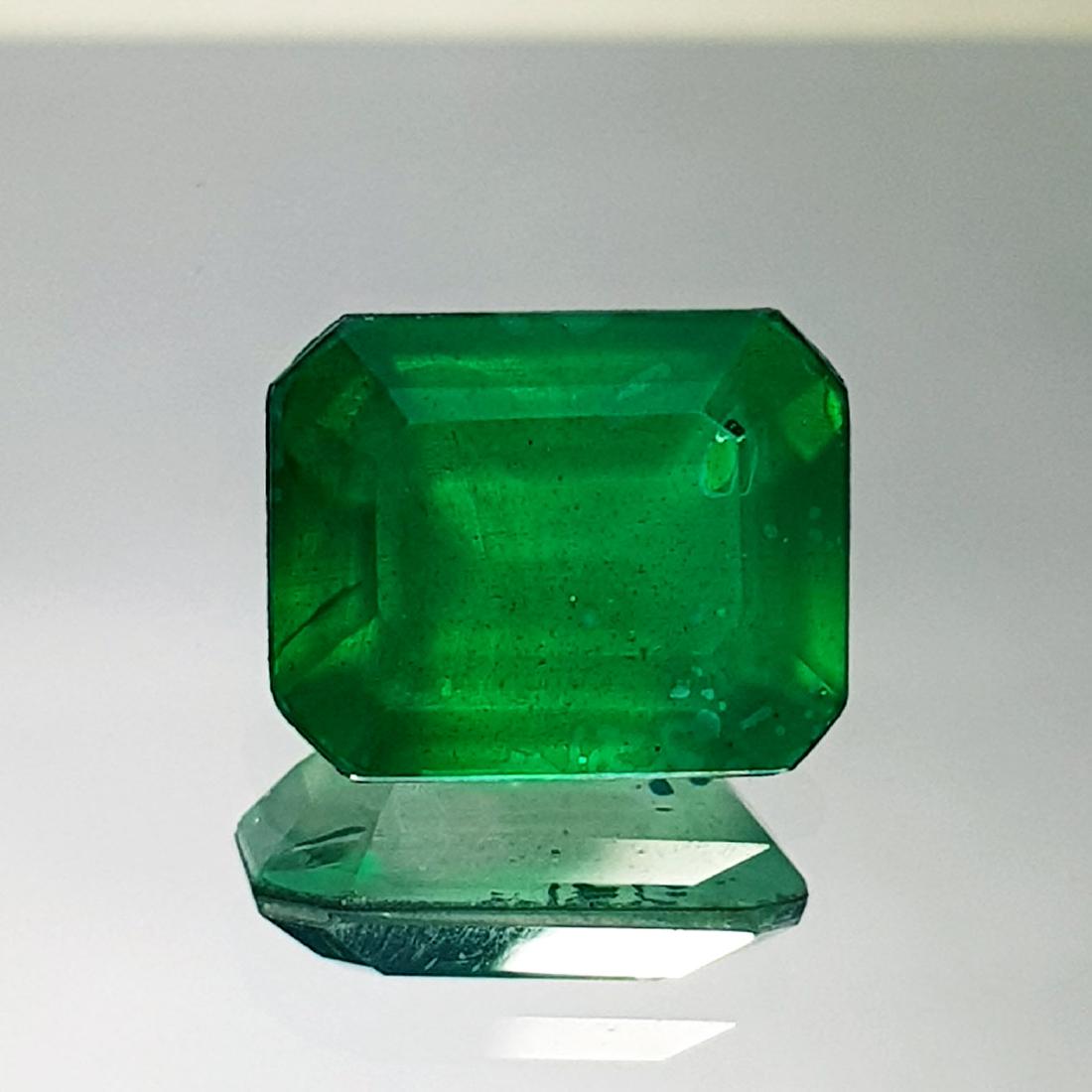 5.40 ct Doublet Emerald (1 of 6)