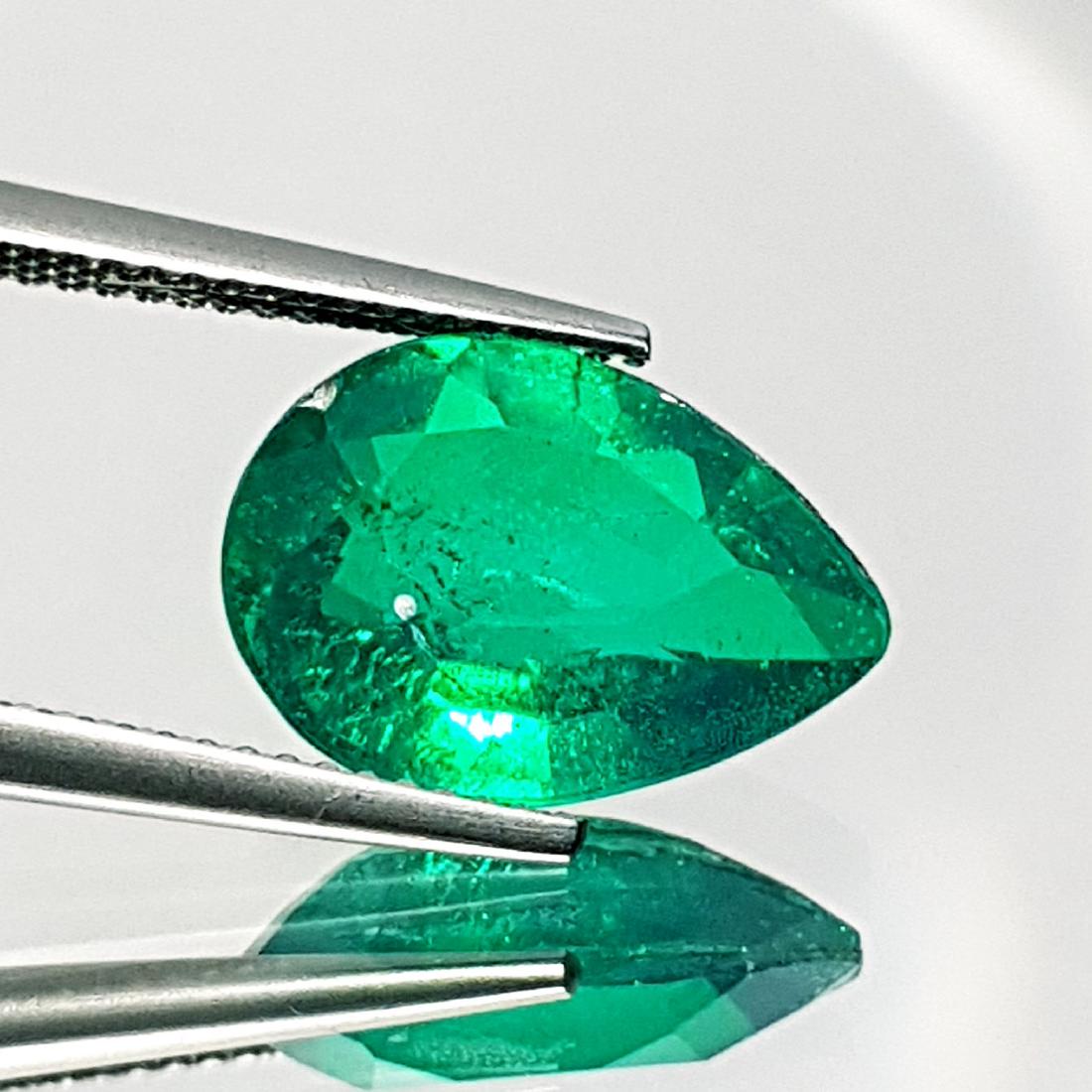 4.65 ct Doublet Emerald (1 of 6)