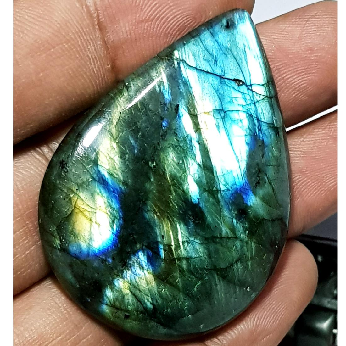 87.65 ct Natural Labradorite: Pear-Usa