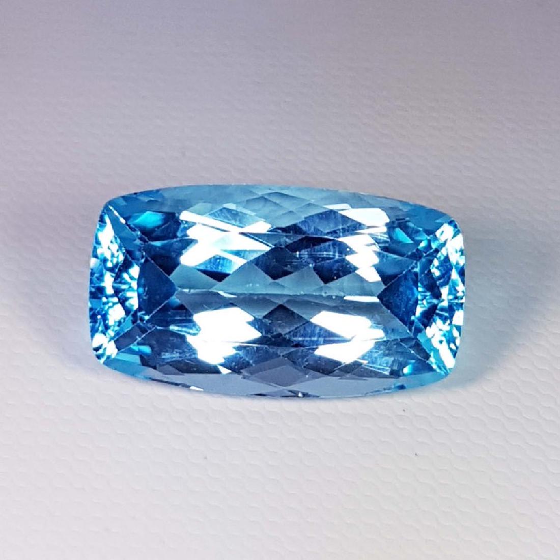 23.10 Ct Exclusive Cushion Cut Natural Blue Topaz (1 of 5)