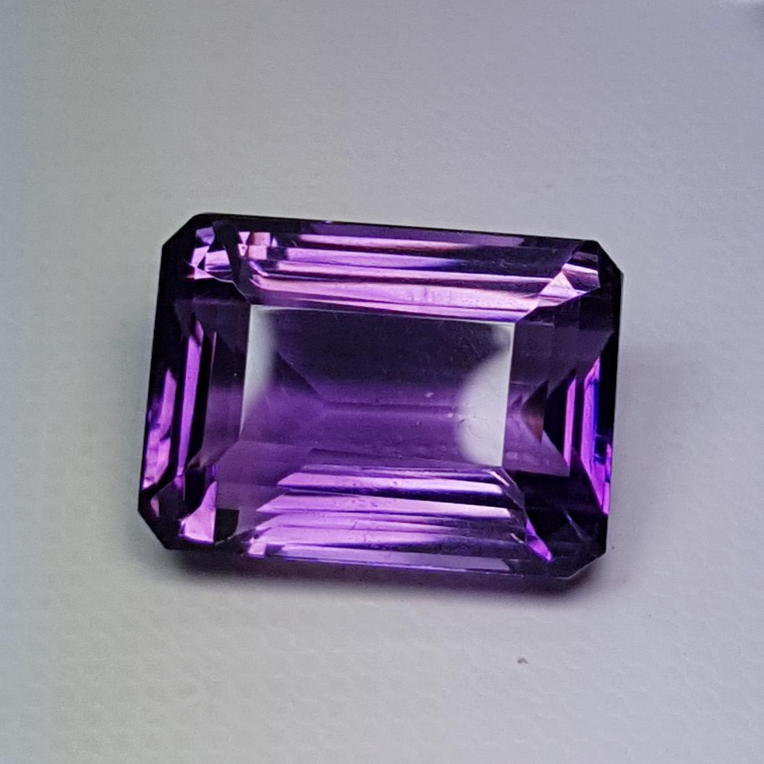 18.85 ct Natural Amethyst (1 of 6)