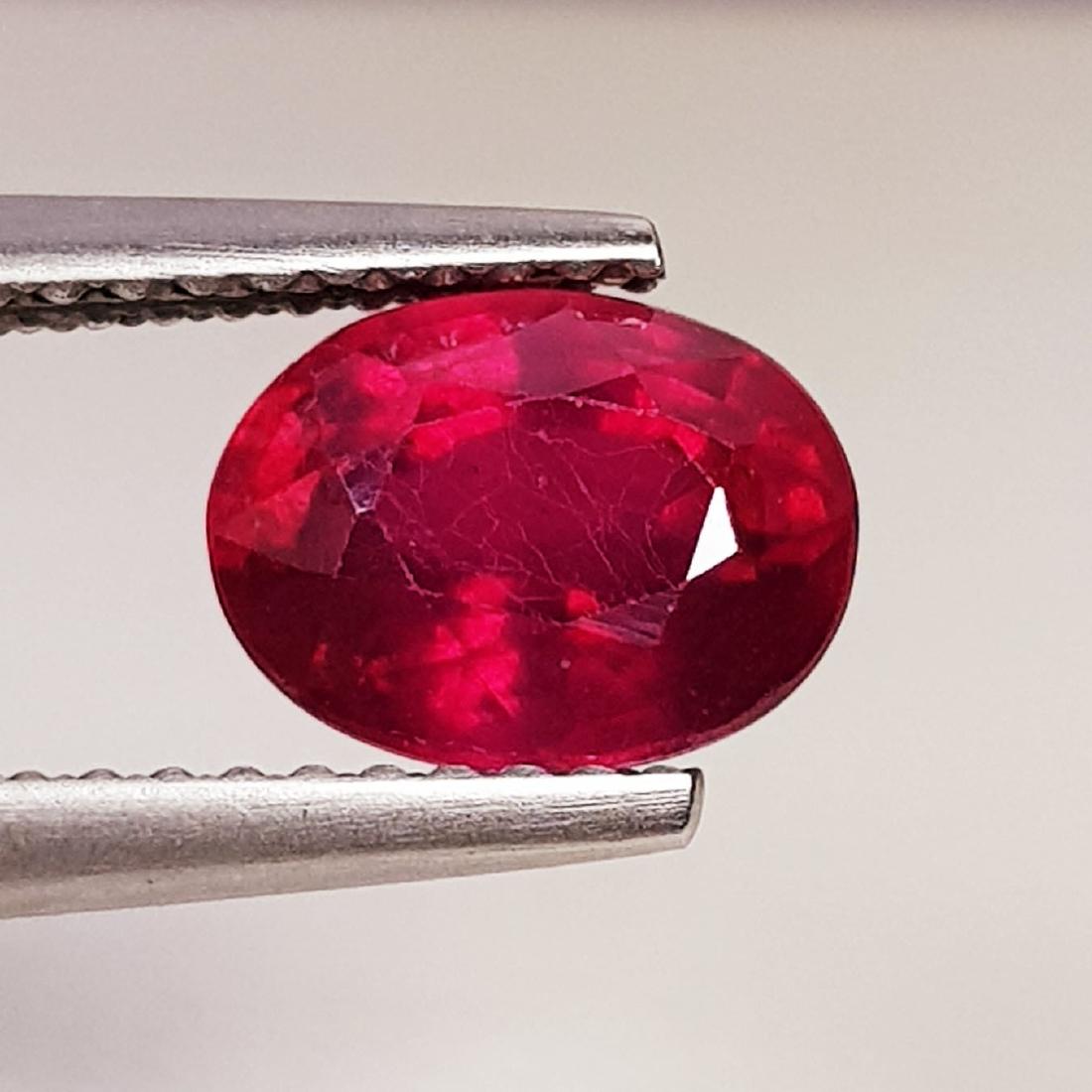 2.20 ct Natural Ruby (1 of 6)