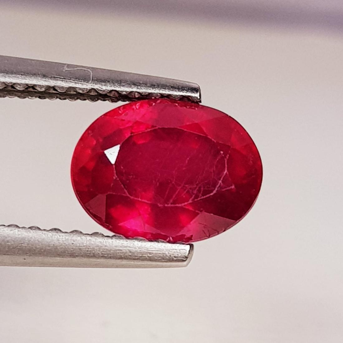 2.05 ct Natural Ruby (1 of 6)