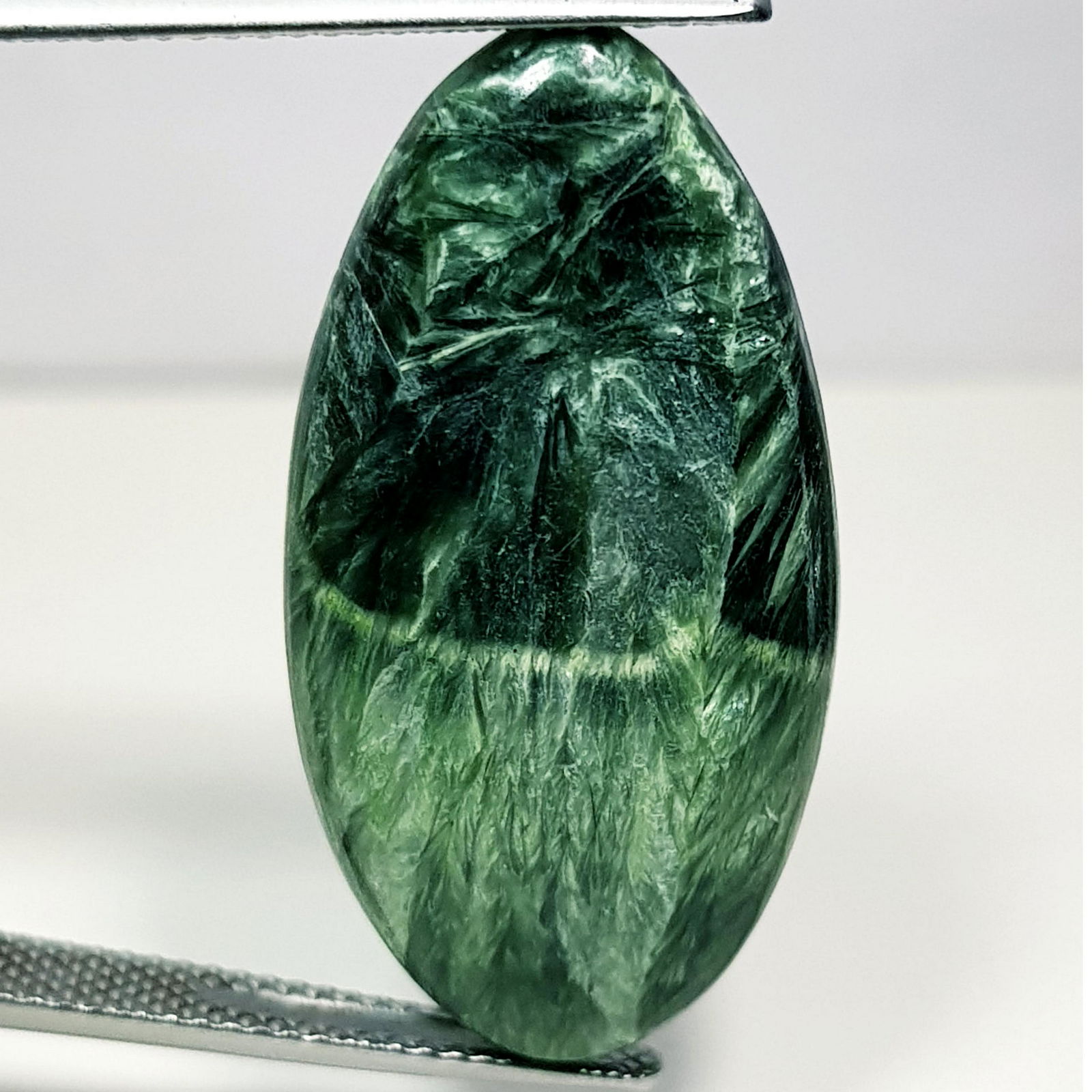 17.95 ct Natural Surfonite (1 of 6)