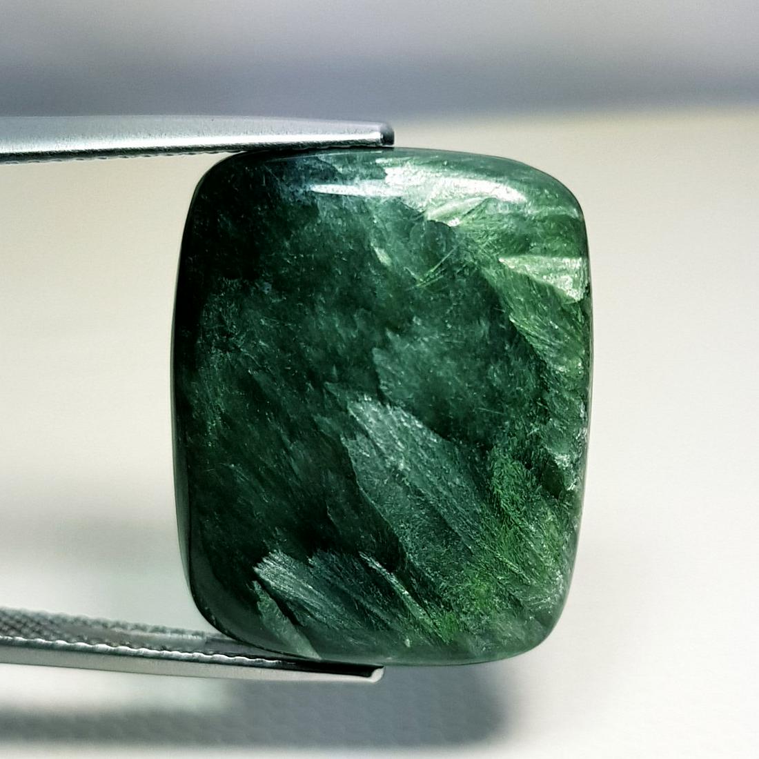 16.95 ct Natural Surfonite (1 of 6)