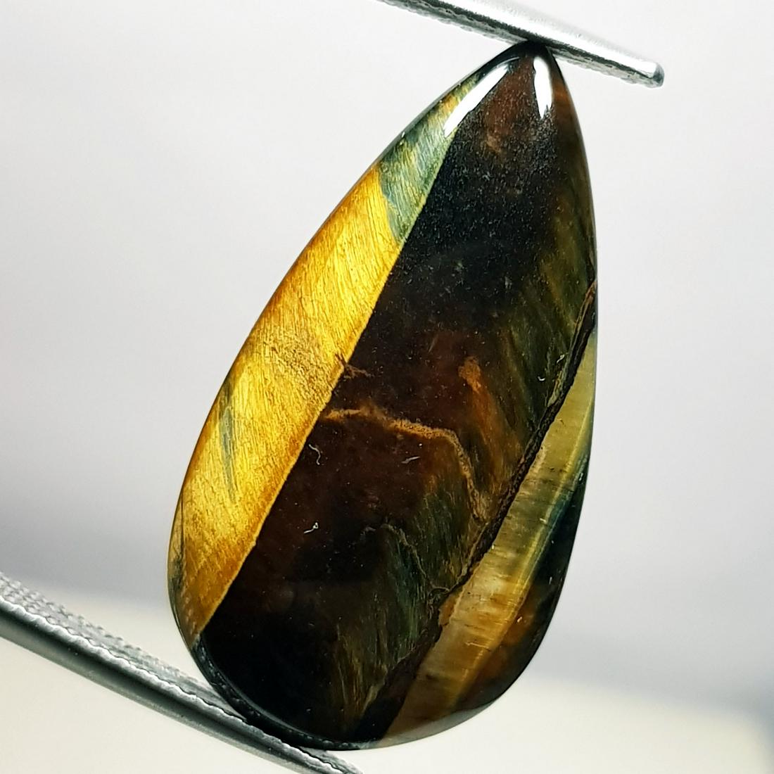 13.85 ct Natural Tiger Eye (1 of 5)