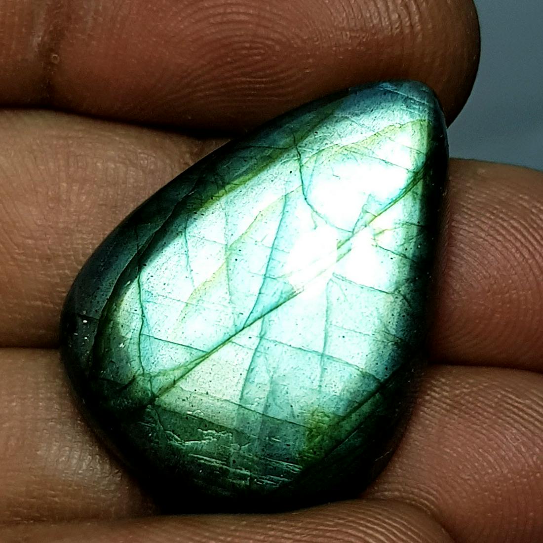 33.40 ct Natural Labradorite (1 of 5)