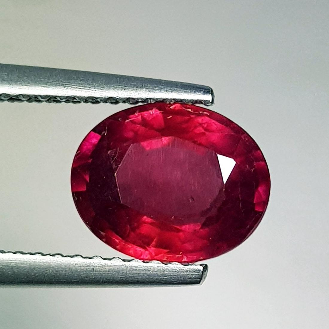 2.38 ct Natural Ruby (1 of 6)