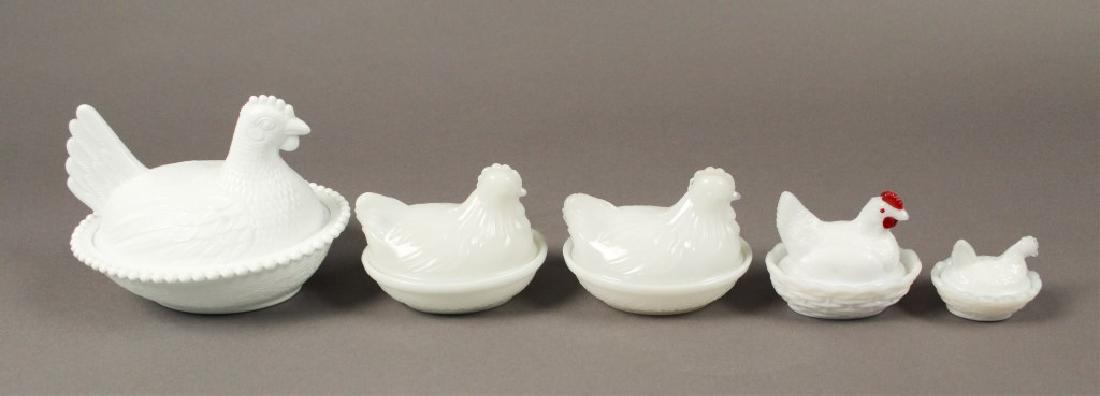 5 Vintage Milk Glass Nesting Chicken Candy Dishes (1 of 8)