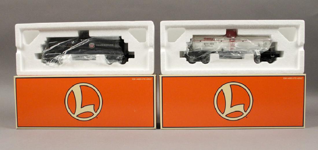 Lionel 6-26936 - 4 Tankers - Getty - Sinclair: Includes - 6- 26943 Union Pacific, 6-26941 Getty, 6-26934 Philip Petroleum, 6-226942 Sinclair. In original boxes. [CIG 116]