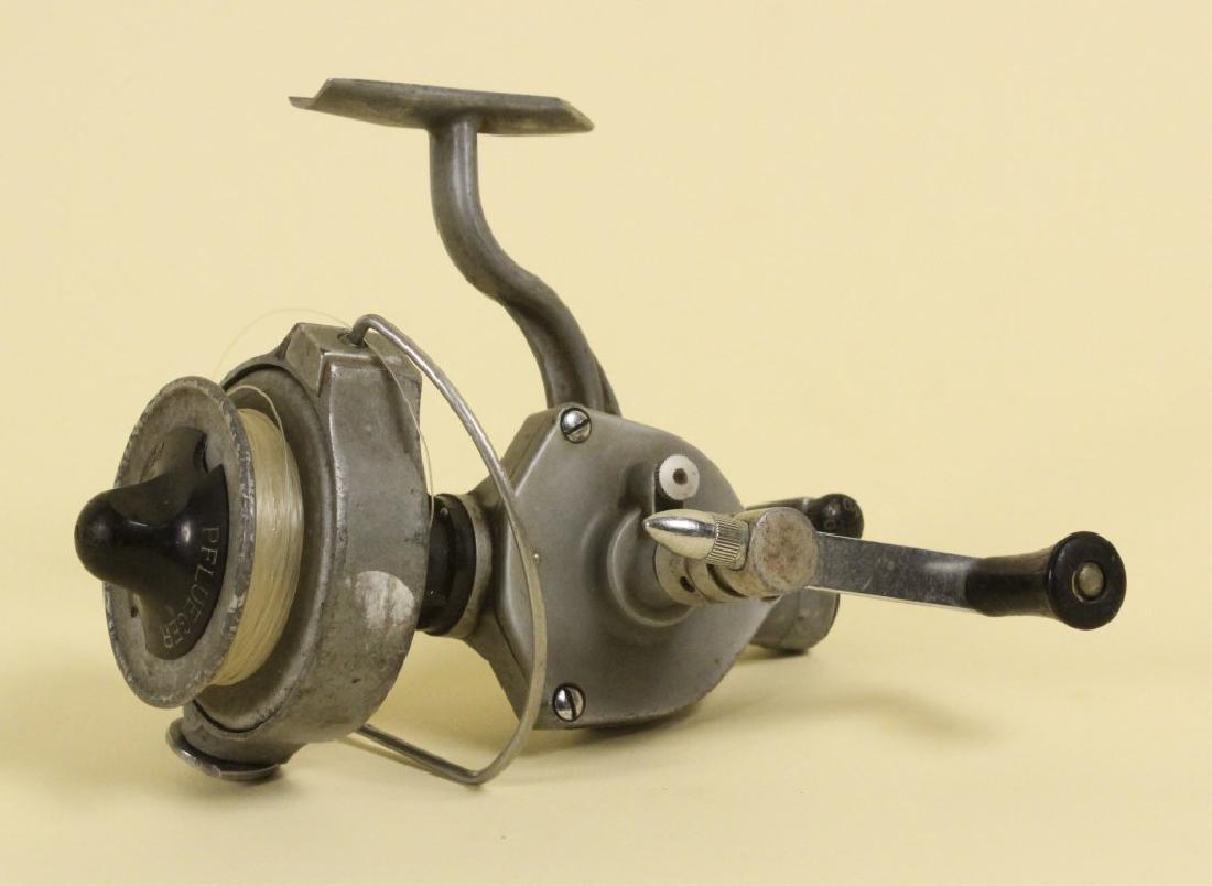 Pflueger Pelican #1020 Fishing Reel