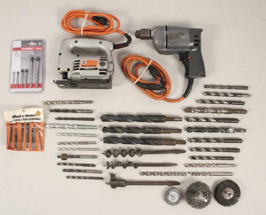 Black & Decker Jig Saw & Drill with Bits: Vintage Black & Decker Jig Saw and Drill with Numerous Size Bits. [ZIE 353]