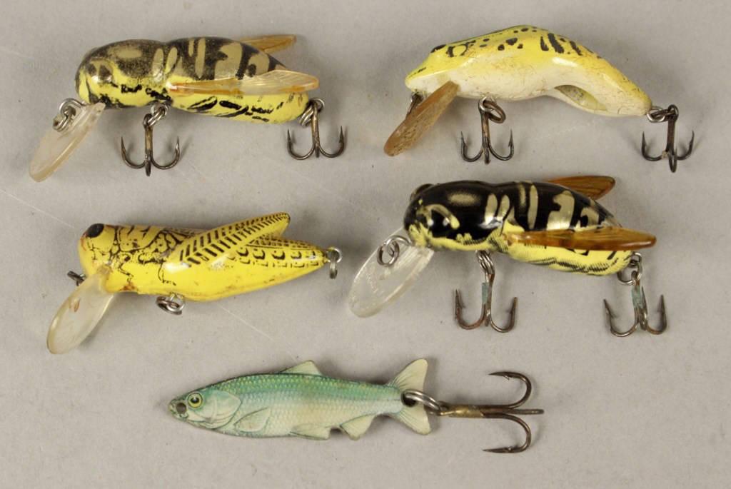 4 Bumble Bee / Cricket Fishing Lures Plus: [RMP 2596]