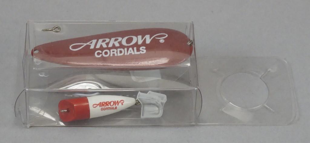 2 Arrow Cordials Fishing Lures: [CKE 111]