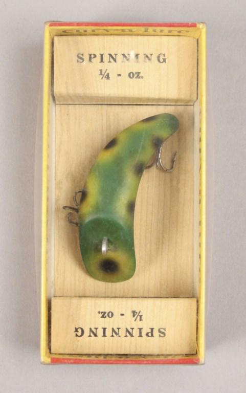 Curv-a-Lure Spinning FR-207 Fishing Lure With Box: Northwood Lure Co. Duo plane curves. [RMP 3002]
