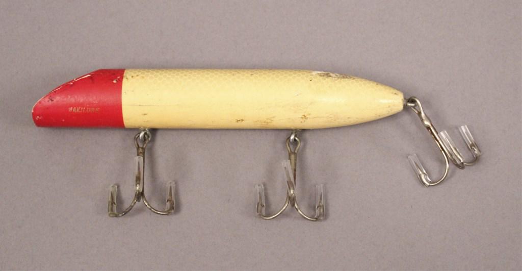Makilure Wooden Musky Fishing Lure: [RMP 4034]