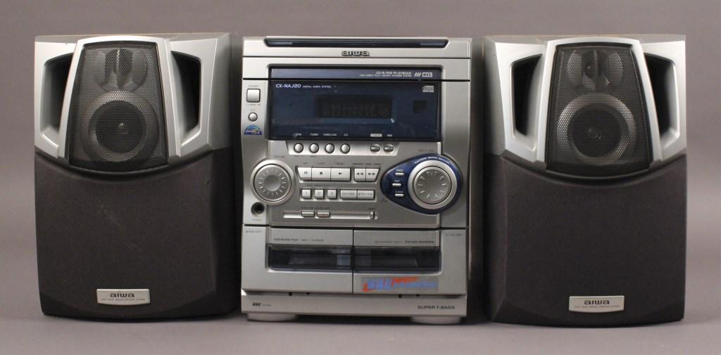 AIWA CD & Dual Cassette Digital Audio System: Includes 2 speakers. Works, Model CX-NAJ20 [MSP 361]