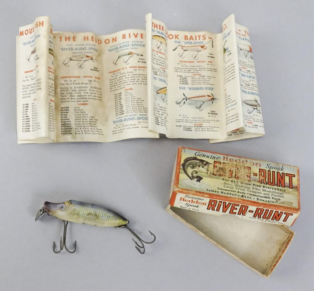 Heddon River Runt Spook Floater Fishing Lure: Includes original box and papers. [RMP 3639]