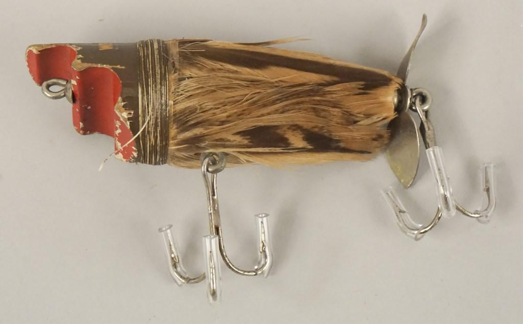 Weezel Sparrow Fishing Lure: Covered in genuine mallard duck feathers. [MAB 699]