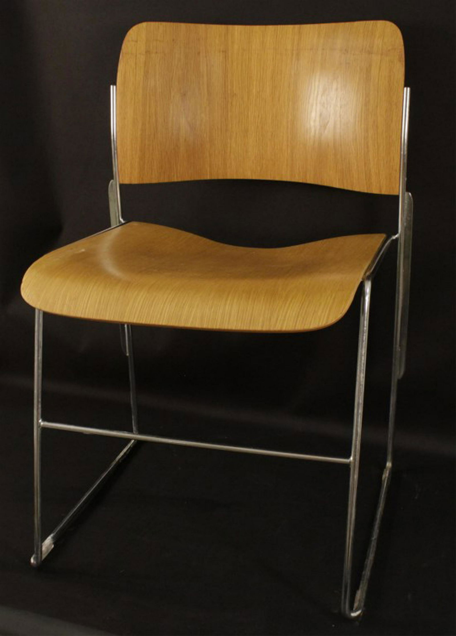 7 Vintage 40/4 David Rowland Office Chairs: Chair Measurements 29 1/2 in. tall, Seat Measures 16 1/2 in. wide by 17 1/2 in. deep, Bottom of Seat sits 16 in. off of the floor. The 40/4 chair is the first compactly stackable chair invented. David