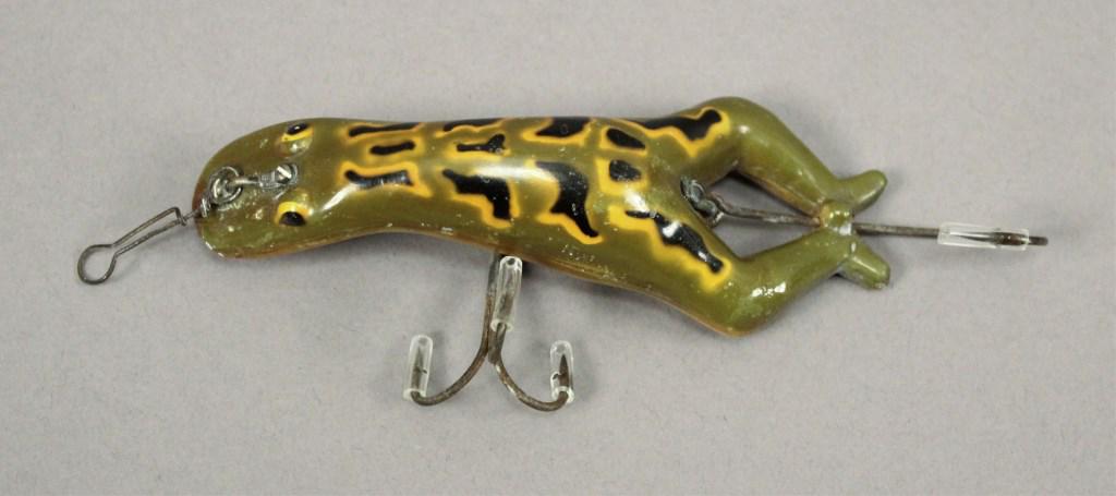 Heddon Open Leg Luny Frog Fishing Lure: [MAB 867]
