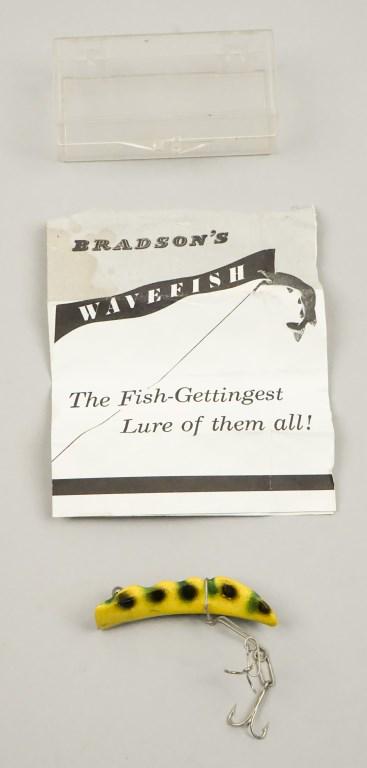 Bradson's Wavefish Fishing Lure w/ Case & Paper: Saline, Michigan [MAB 383]