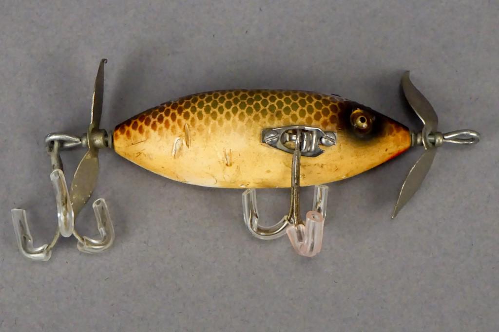 Vintage Heddon SOS - Wooden with Glass Eyes Lure: [MAB 2093]
