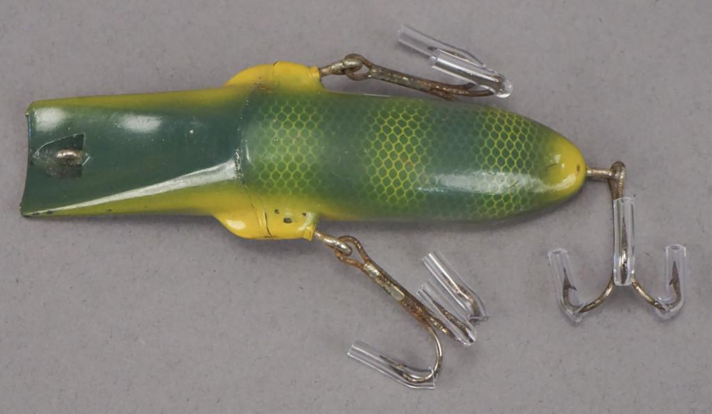 Vintage Mercury Minnow Fishing Lure: [MAB 2060]