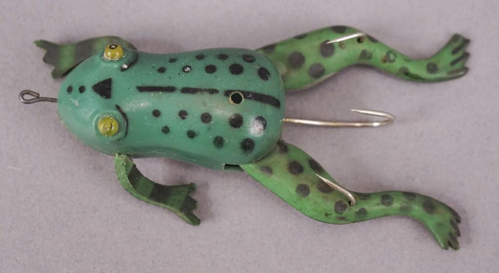 Halik Frog Senior Mechanical Fishing Lure: [MAB 2024]
