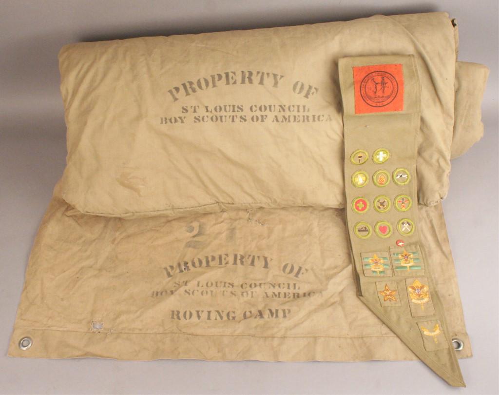 Vintage Boy Scout Sleeping Bag & Sash w/ Badges (1 of 2)