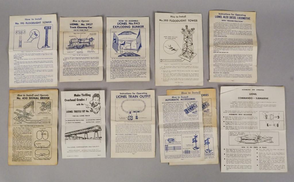 11 Vintage Lionel Train Pamphlets (1 of 12)