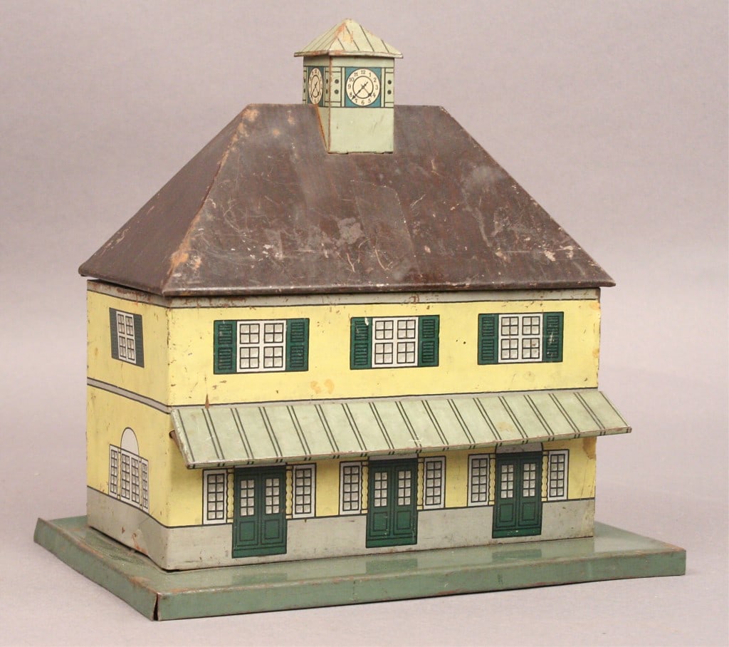 Vintage Tin Train Station: Please view additional photos for condition. Some bent Metal. [RST 124]