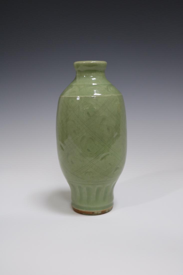 A Longquan Ware Vase (1 of 4)