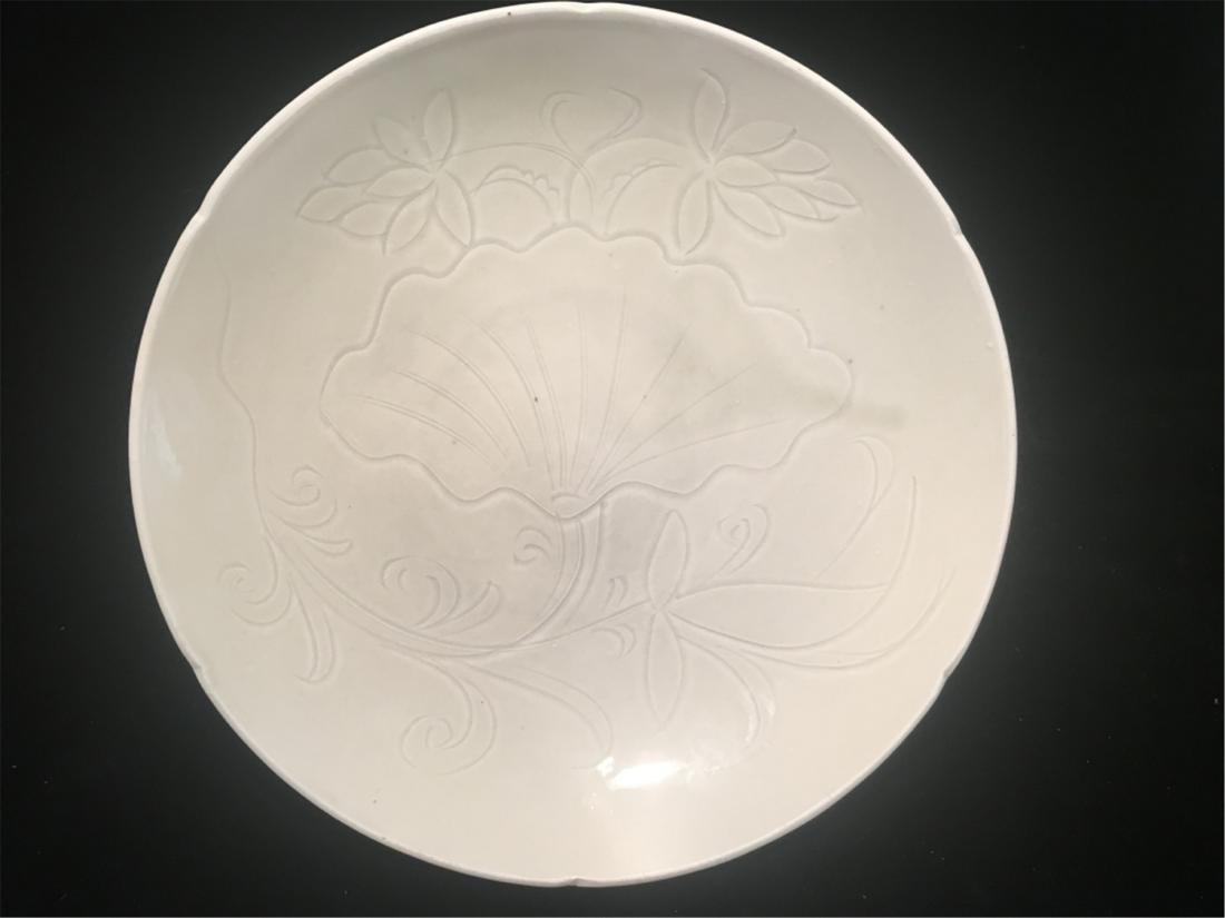 Chinese Ding Ware Porcelain Bowl (1 of 8)