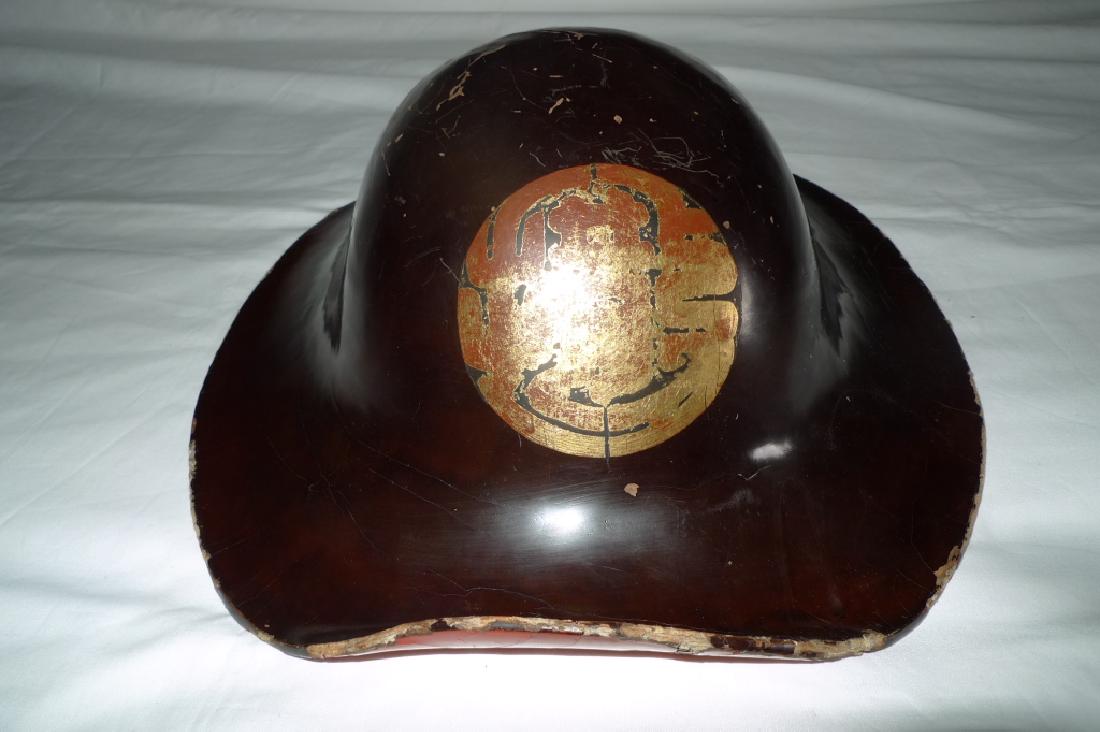 Antique Japanese lacquered SAMURAI's military hat: Antique Japanese lacquered SAMURAI's military hat JINGASA w/family crest Edo