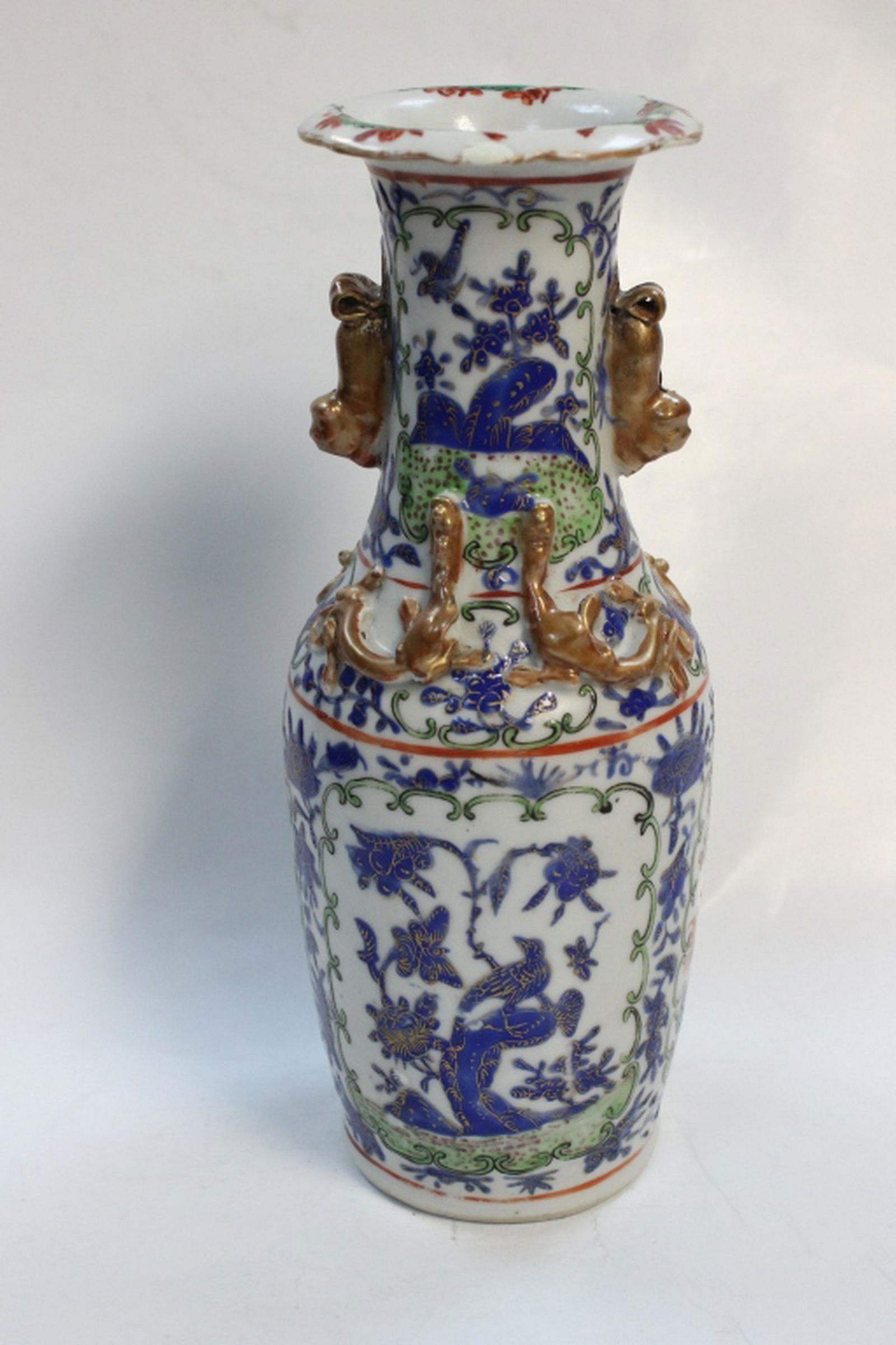 19th.C Chinese Porcelain Vase for Mid-Eastern Mark (1 of 8)