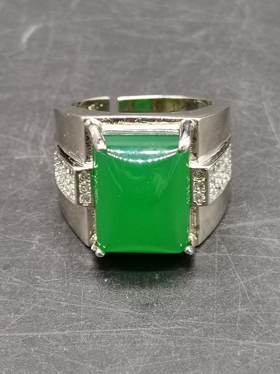 Chinese Silver Ring w Green Stone (1 of 5)