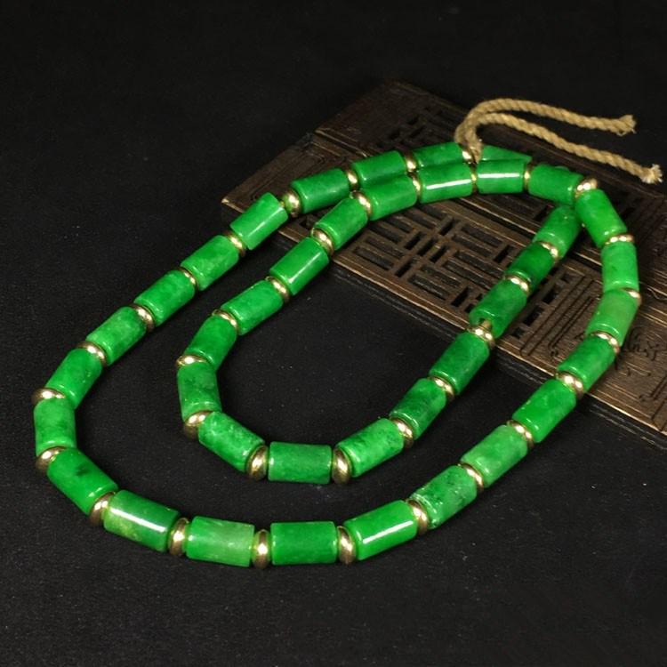 Chinese Jadeite Beads Necklace: 1.2cm Diameter Beads