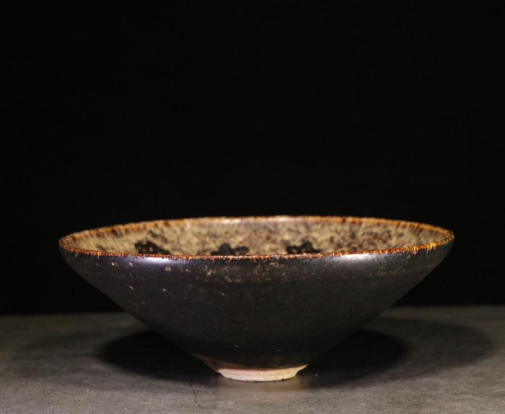 Chinese Jizhou Ware Bowl (1 of 9)