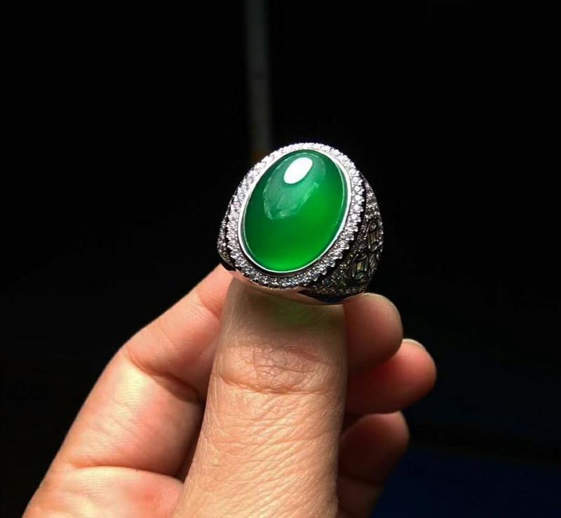 Chinese Ring w Green Stone (1 of 4)