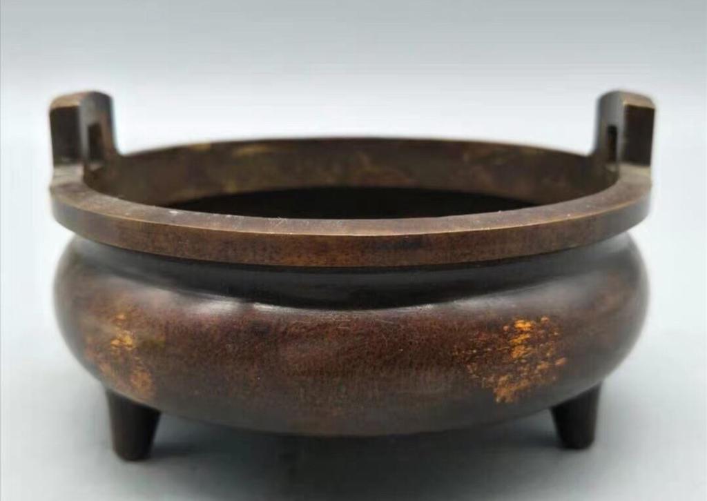 Chinese Bronze Footed Censer (1 of 6)