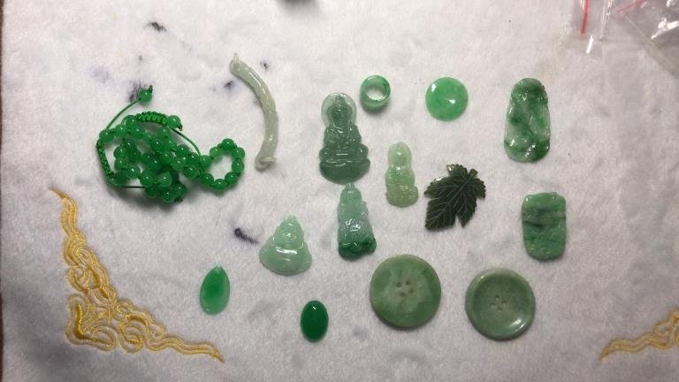 Group of Jadeite Collections: Group of Jadeite Collections
